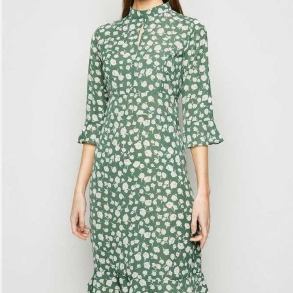Mint Green Women's Floral Peekaboo Front Summer Dress 3/4 Length Sleeves Sz 36/S